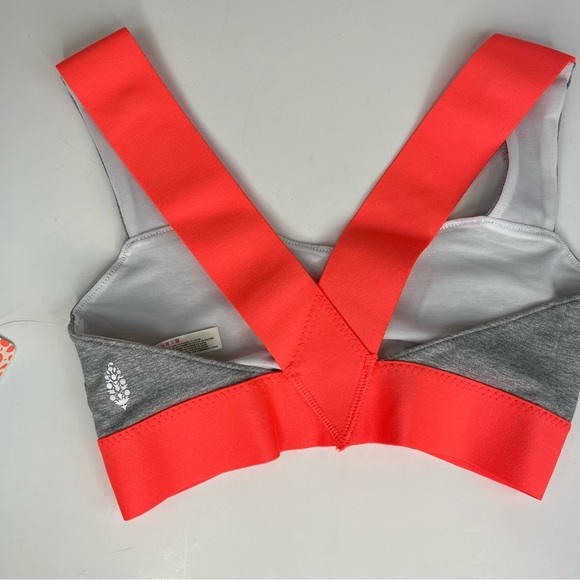 Free People Just Breathe Colorblock Sports Bra Heather Grey XS - Picture 8 of 10